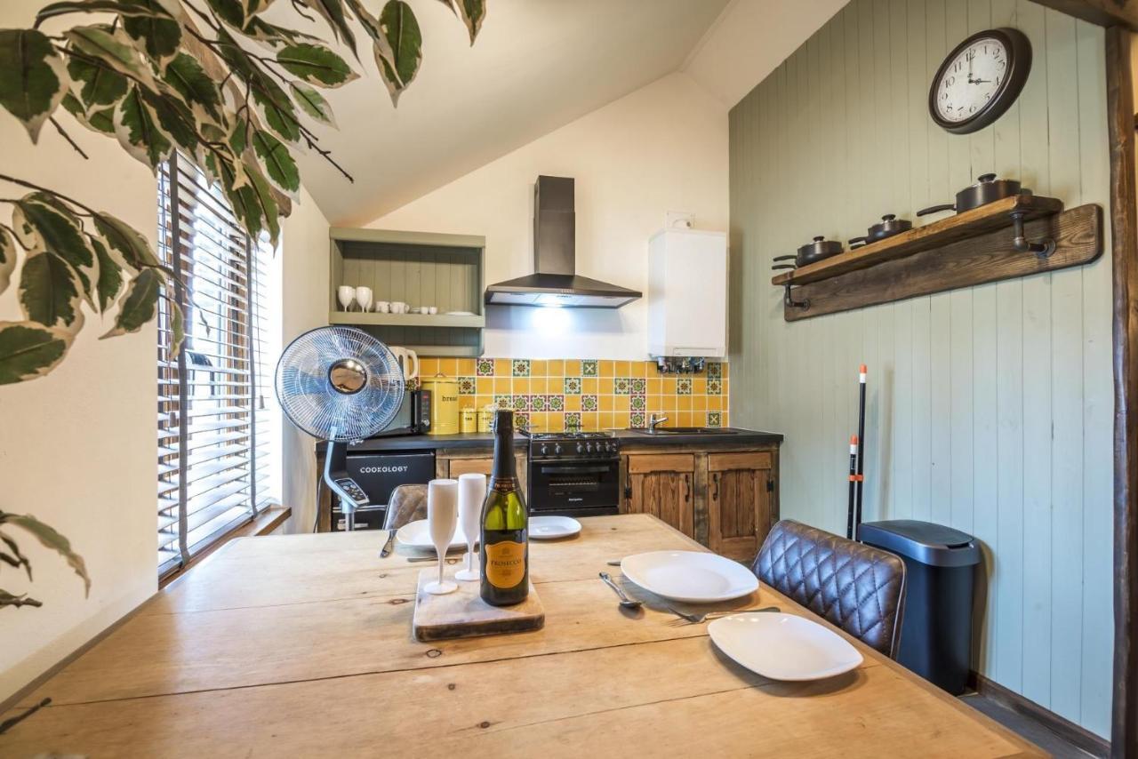 Fern Cottage - Luxurious 1 Bedroom - Blossom Farm Johnston Exteriér fotografie